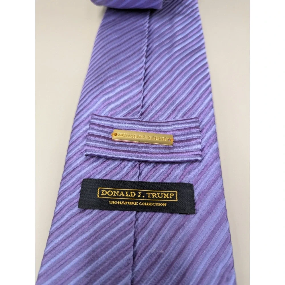 Donald J Trump Signature Collection Purple Striped Silk Tie Gold Logo Men's
